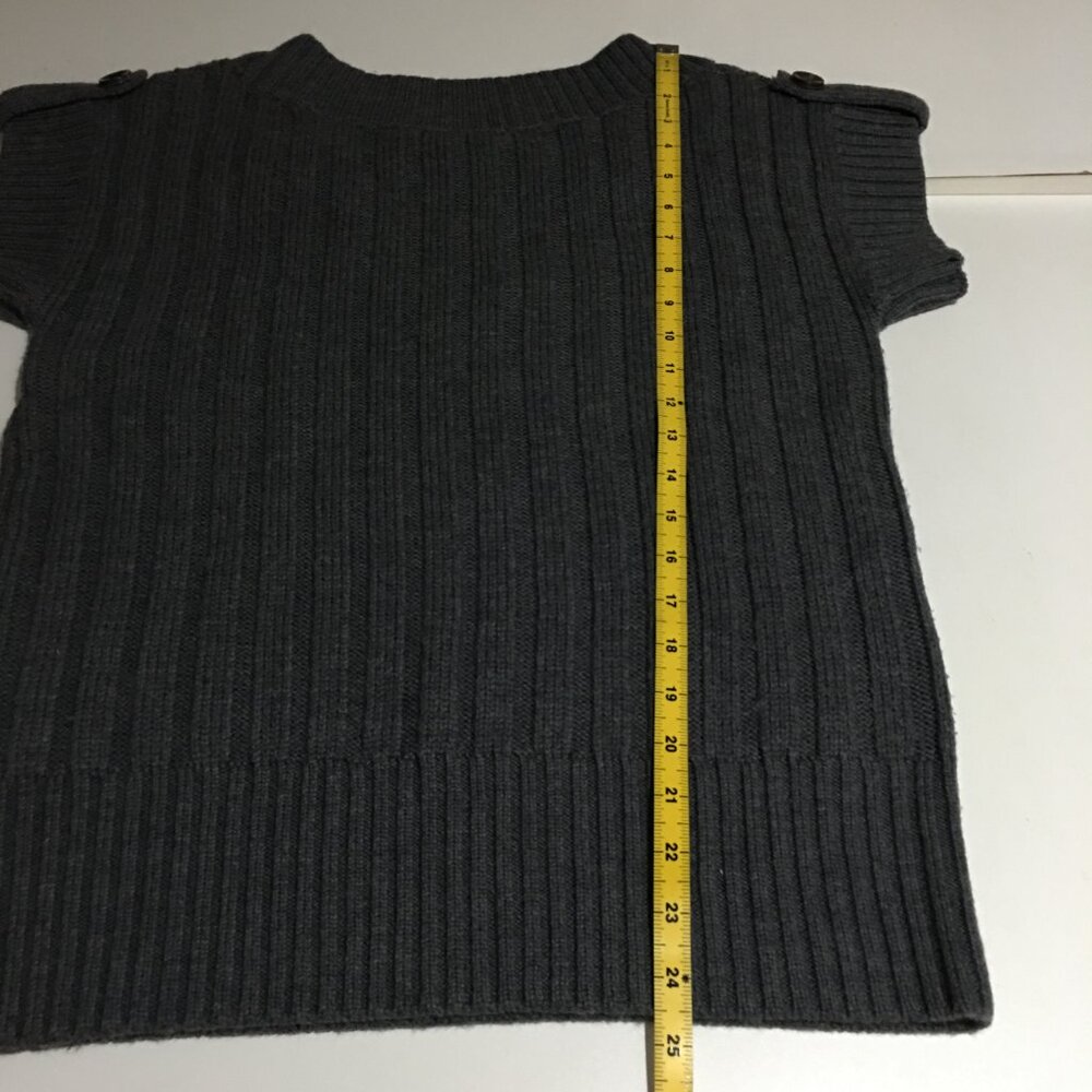 Banana Republic Cable Knit Sweater Gray Medium Merino Wool Business Casual - Picture 9 of 9